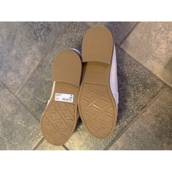 LifeStride Sonoma Soft System Loafer Shoes in Cream / Ivory (U.S. size 7.5 M) - Picture 2 of 5